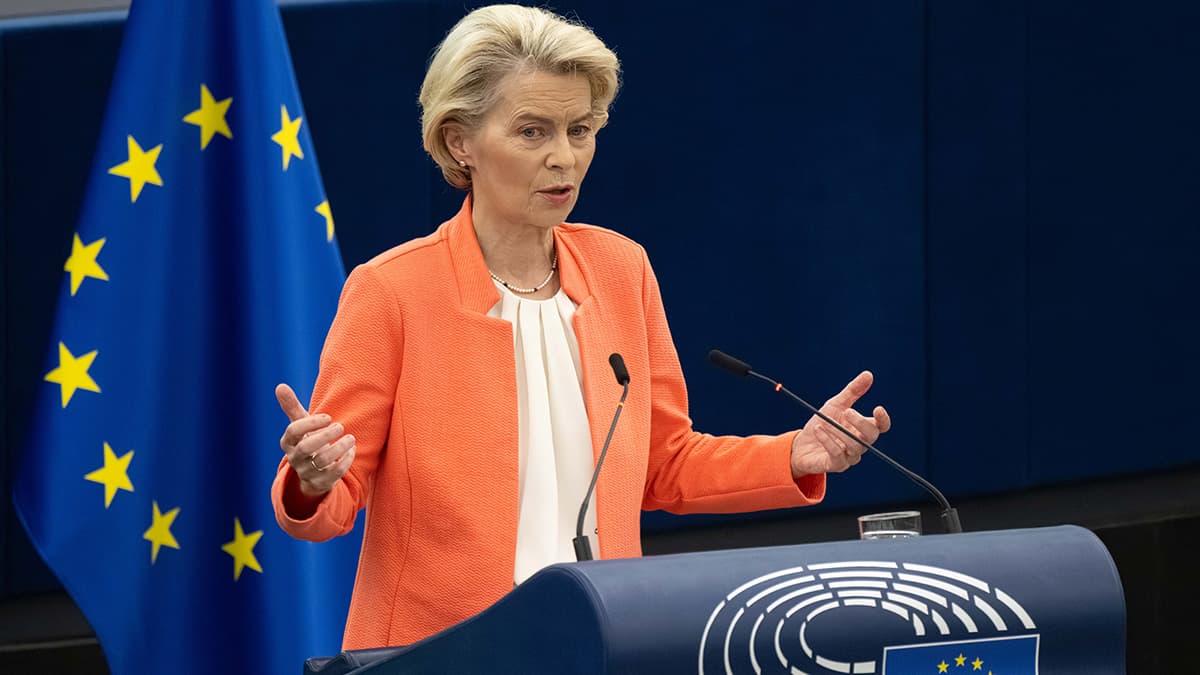 EU Proposes New Sanctions as Peace Deadline Looms